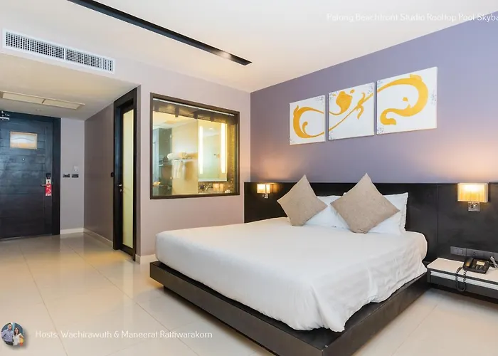 ✪✪✪✪✪ Patong Beachfront Studio Rooftop Pool Skybar